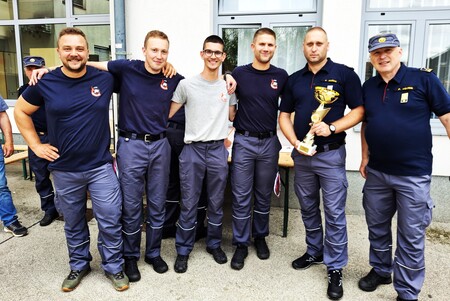Skupno je zmagala  ekipa PGD Cerklje in osvojila dragocen pokal  